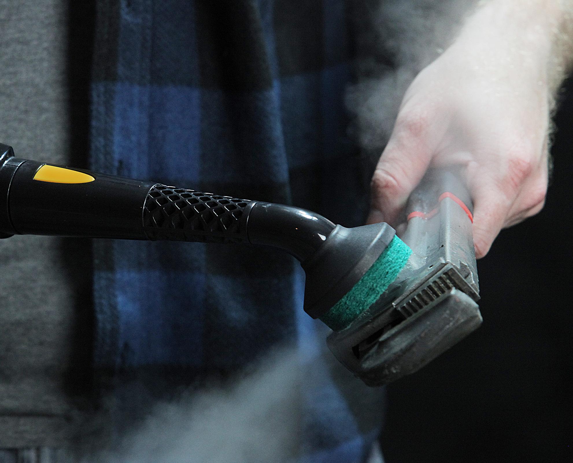 MC1375 Canister Steam Cleaner McCulloch Steam